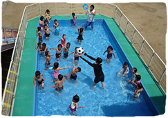 子どもたちの登園風景